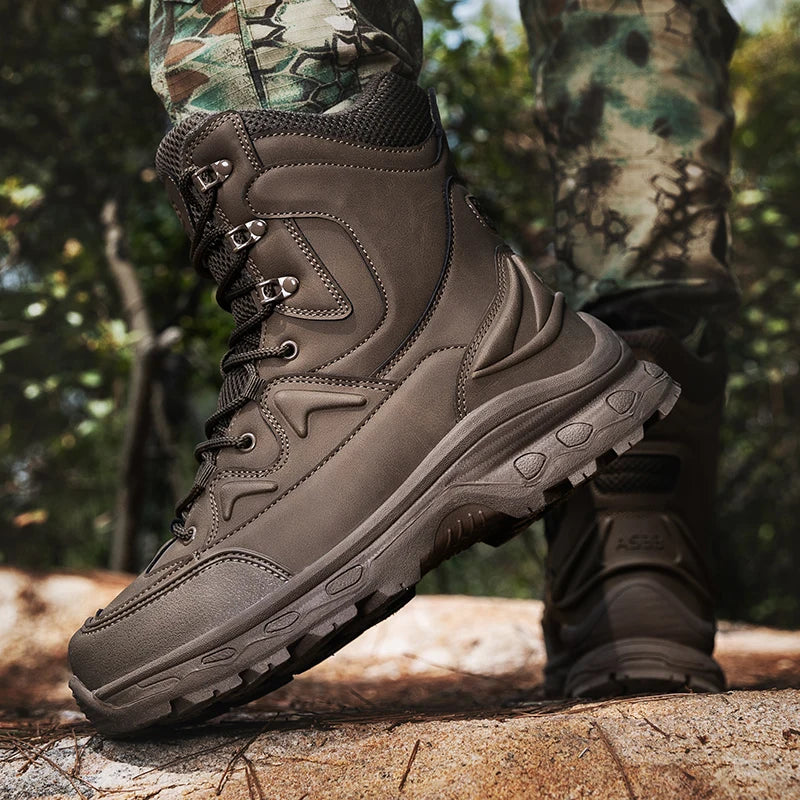 Men Boots Desert Tactical Boots High Top Outdoor Hiking Shoes Ankle Work Safty Sneakers Zapatos hombre