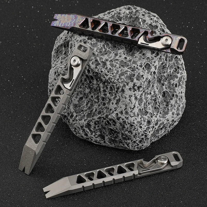 Mini Titanium Alloy Camp Axe QG004 EDC Outdoor Survival Self Defense Bottle Opener Camping Tool Portable Handheld Device